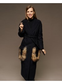 Пальто "Chic fashion" с меховыми карманами енота черное-foto3