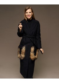 Пальто "Chic fashion" с меховыми карманами енота черное-foto3