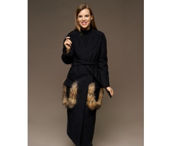 Пальто "Chic fashion" с меховыми карманами енота черное-foto3