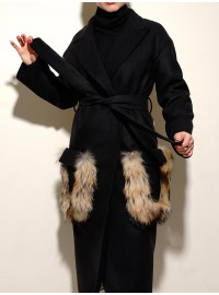 Пальто "Chic fashion" с меховыми карманами енота черное-foto2